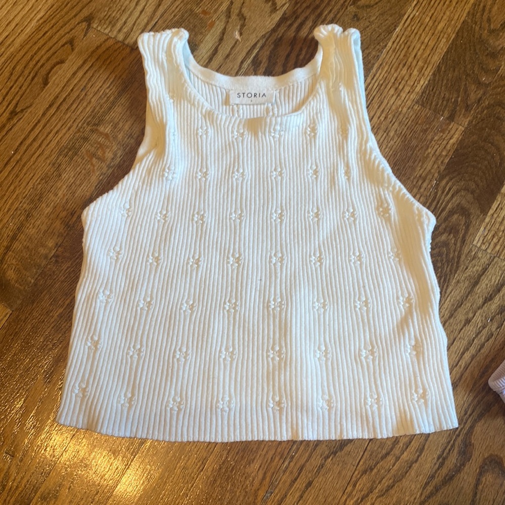 Crop top